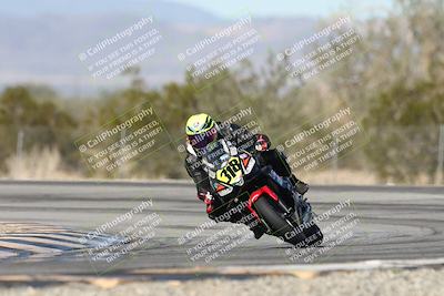 media/Dec-07-2025-CVMA (Sun) [[3e7d2de5dc]]/Race 5-Formula UL-CVMA Hooligans-American Thunder/